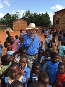 Read more about the article Lions Club Aalen baut seit 2008 Schulen für mittlerweile 1.200 Kinder in Togo/ Afrika